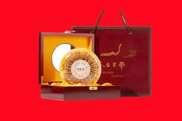收购资讯:宜昌市兴山回收冬虫夏草是按克吗